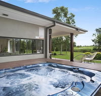 1OAK - Accommodation Gold Coast