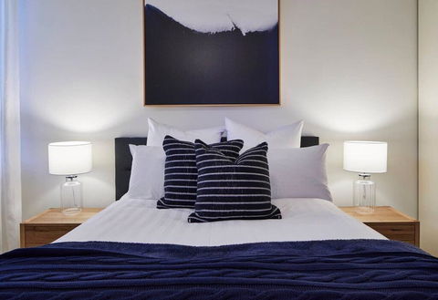 2 Bdrm South Yarra Apt With Balcony And Parking - Gold Coast 4U 3