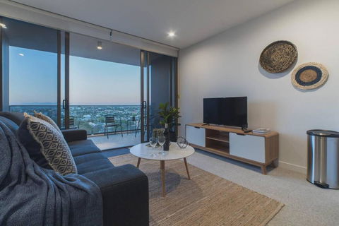 2 Bed Brisbane Resort Apartment - Gold Coast 4U 1