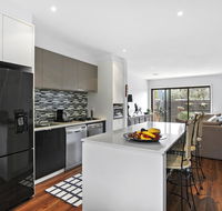 2 Bedroom Townhouse - Family  Corporate Bookings Only - Accommodation Gold Coast