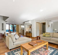 2/21-25 Fletcher Street - Casablanca at Bogarts - Gold Coast 4U