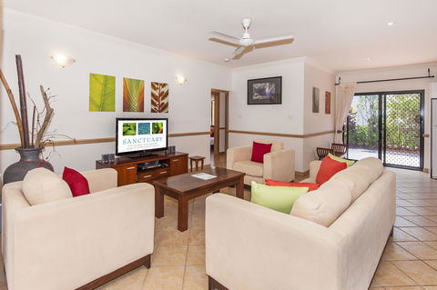 22 On Nautilus - Accommodation Gold Coast 3