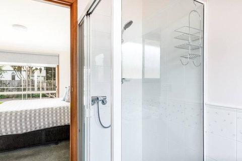 BEST Location! Sleep 7 Pet Friendly Spacious - Accommodation Gold Coast 1