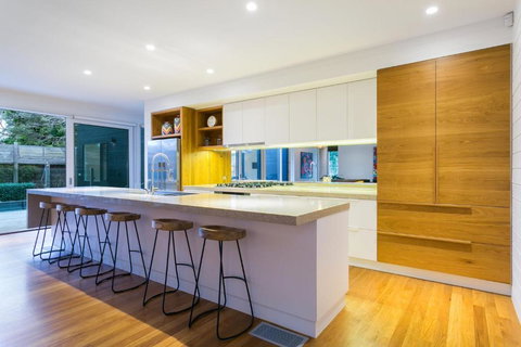 C-Escape - Accommodation Gold Coast 4