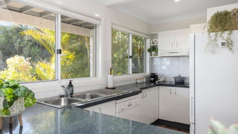 Cabane Sur Mer - Accommodation Gold Coast 4