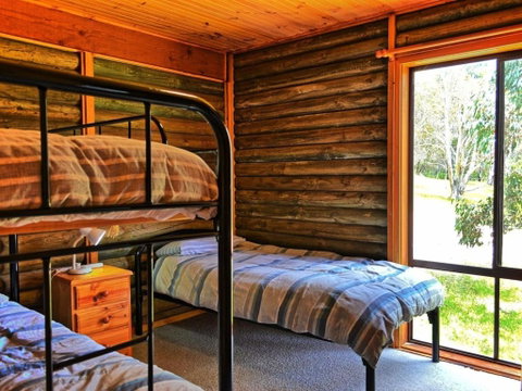 Cabin 3 - Snowy Accommodation - Accommodation Gold Coast 2