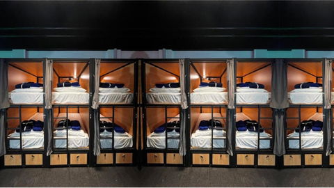 Capsuleaccom Hostel - Accommodation Gold Coast 0