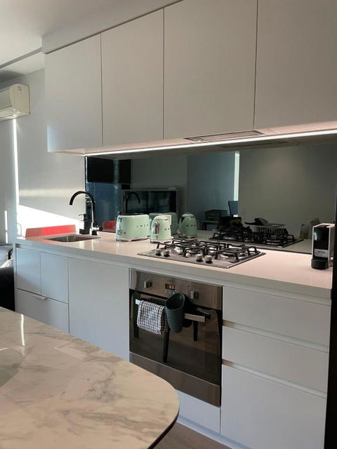 C&S Stay- Melbourne CBD - Accommodation Gold Coast 3