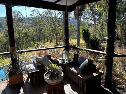 Charity Creek Retreat - Gold Coast 4U 3