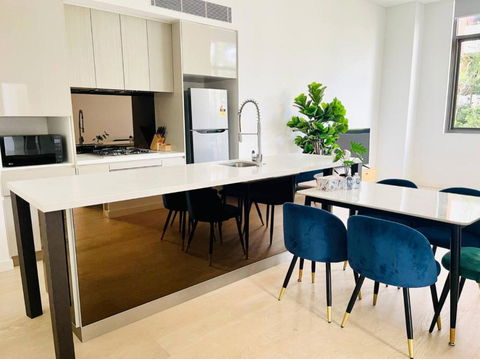 Charming And Cozy 3 Bedroom Condo Parking, Wi-Fi - Gold Coast 4U 1