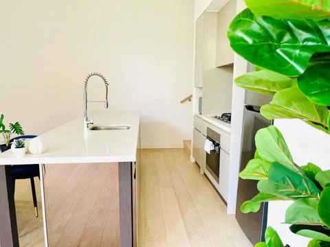 Charming And Cozy 3 Bedroom Condo Parking, Wi-Fi - Gold Coast 4U 2