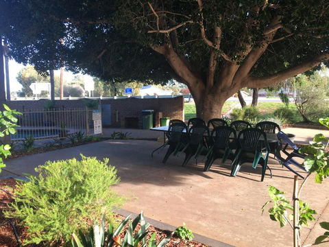 Darling Junction Motor Inn - 1 Gold Coast 3