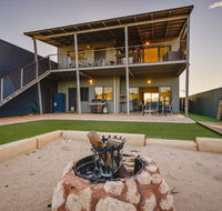 27 Osprey Way - Amazing Pet-Friendly Beach House with Gulf Views - Gold Coast 4U