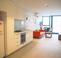 2Bed 1Bath Cozy Apartment in CBD - Accommodation Gold Coast