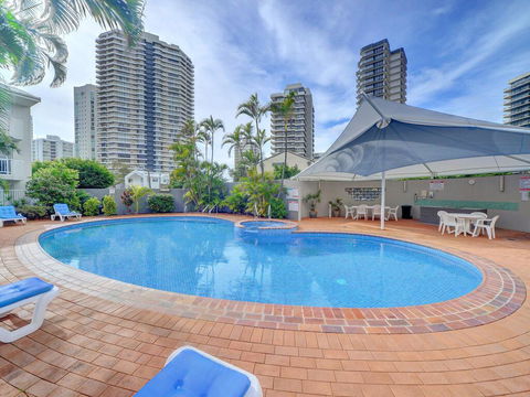 2BR Aloha Lane Main Beach Apartment - Accommodation Gold Coast 3