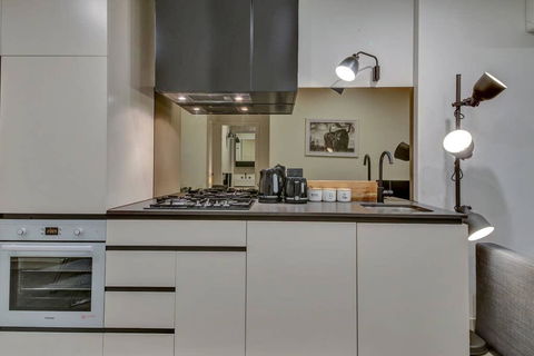 2BR Suites On Bourke, Perfect Location, Views - Accommodation Gold Coast 3