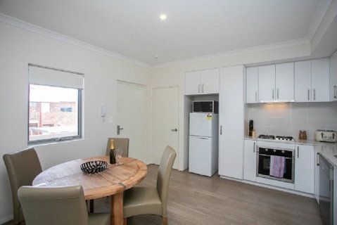 2x2 Luxury Retreat Condo - Accommodation Gold Coast 3