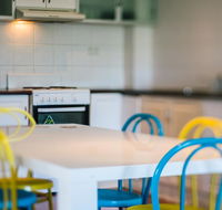 3 Bedroom Apartment / Spence St - Accommodation Gold Coast