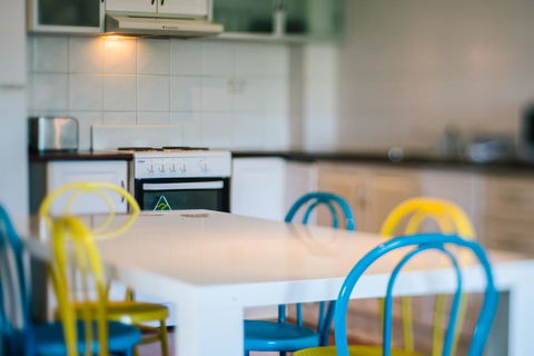 3 Bedroom Apartment / Spence St - 1 Gold Coast 0