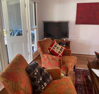 3 Bedroom Character Home Near CBD - Accommodation Gold Coast