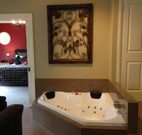 3 Kings Bed and Breakfast - Gold Coast 4U