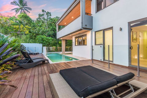 3/23 Murphy Street - Luxury Holiday Villa - Accommodation Gold Coast 1