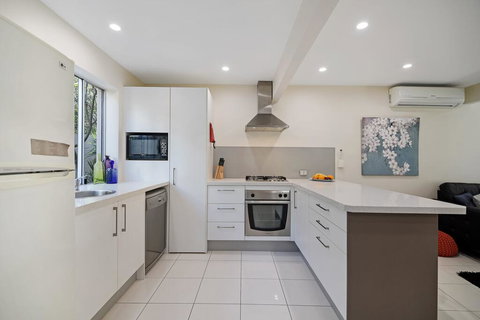 3/3 Oriole Avenue, Peregian Beach - Accommodation Gold Coast 3