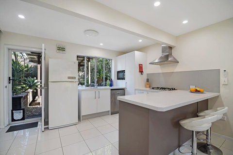 3/3 Oriole Avenue, Peregian Beach - Accommodation Gold Coast 1