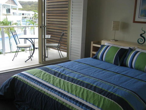 349 'Oaks Pacific Blue' 265 Sandy Point Road - Fantastic Pool - Accommodation Gold Coast 3