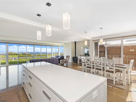 38 OCEANE - Gold Coast 4U 2