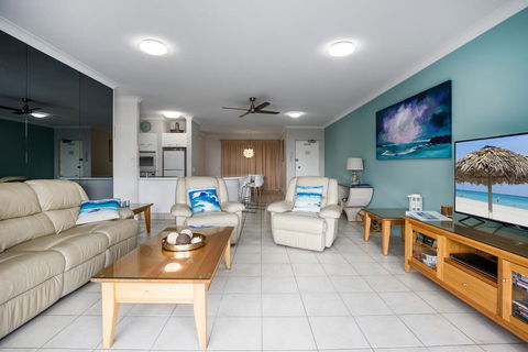 4 Cote D Azur 6 Douglas Street - Accommodation Gold Coast 0