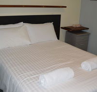 4 Lakeview Plaza - Accommodation Gold Coast