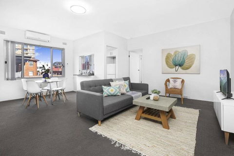 4 South Pacific 2 Bedrooms - Accommodation Gold Coast 0