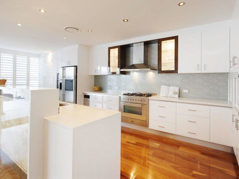 4.5 Million Dollar Dream Mansion In Surfers Paradise - Accommodation Gold Coast 3