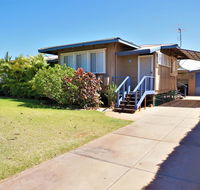 5 Learmonth Street - Close to town centre - Gold Coast 4U
