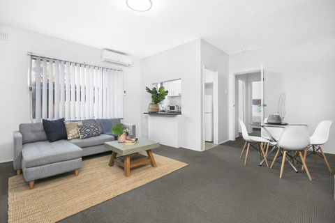 5 South Pacific 2 Bedrooms - Accommodation Gold Coast 0