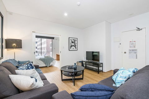 504 Perth CBD Huge And Beautiful - Gold Coast 4U 3
