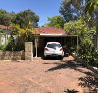 5A Glenelg Street - Gold Coast 4U