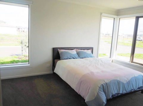 5Bed 2Bath Family House In Werribee - Gold Coast 4U 2