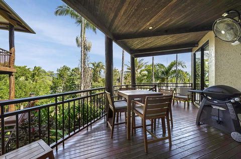 6 The Point Apartments - Accommodation Gold Coast 0