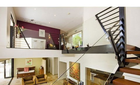 6 Witta Circle - Gold Coast 4U 2