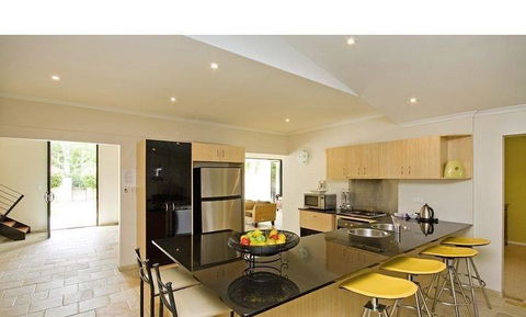 6 Witta Circle - Gold Coast 4U 3