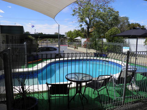 7th Street Motel - Gold Coast 4U 1