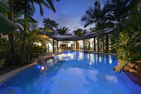 8 @ Sands - Accommodation Gold Coast 0