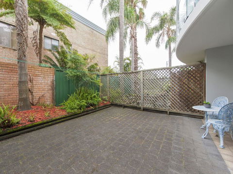 9 Cirrus @ Fingal Bay - Gold Coast 4U 2