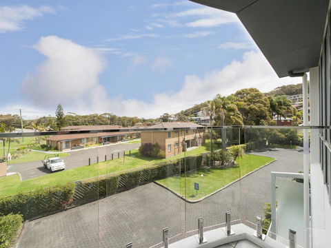 9 Cirrus @ Fingal Bay - Gold Coast 4U 3