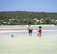 9 Marshall Street - Large Family Holiday Home just Metres to the Beach - Accommodation Gold Coast