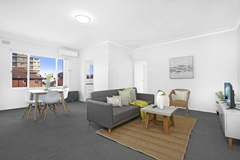 9 South Pacific 2 Bedrooms - Accommodation Gold Coast 0