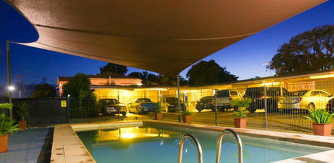 A & A Motel - Accommodation Gold Coast 0