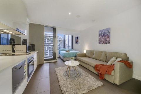 A Lovely Studio Next To Southern Cross - 1 Gold Coast 0